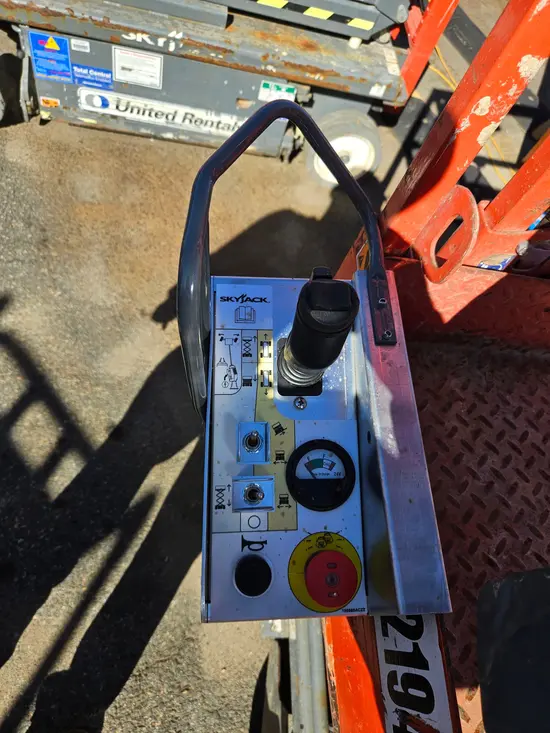 2017 Skyjack SJIII3219 Scissor Lift