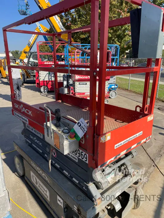 2018 Skyjack SJIII3219 Scissor Lift