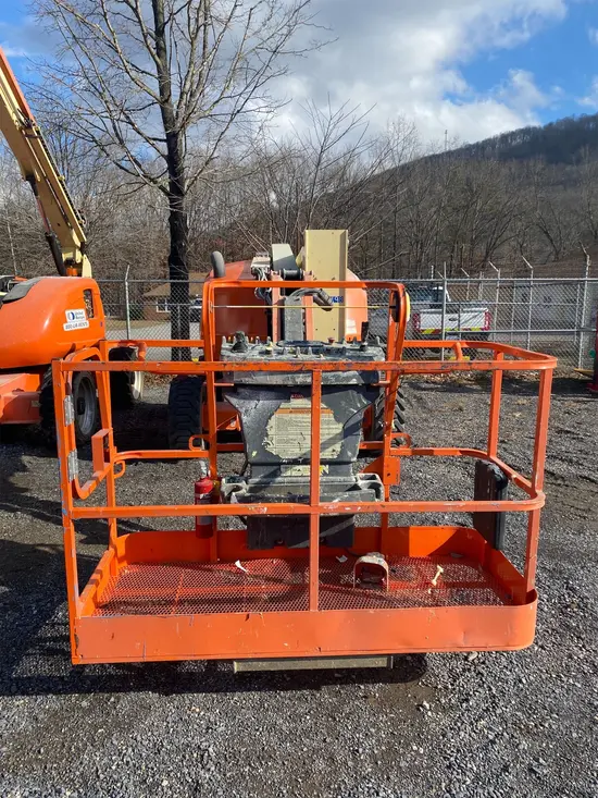 2016 JLG 450AJ Articulating Boom Lift