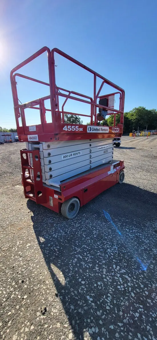 2018 MEC 4555SE Scissor Lift