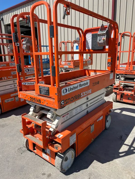 2019 Snorkel S3219E Scissor Lift