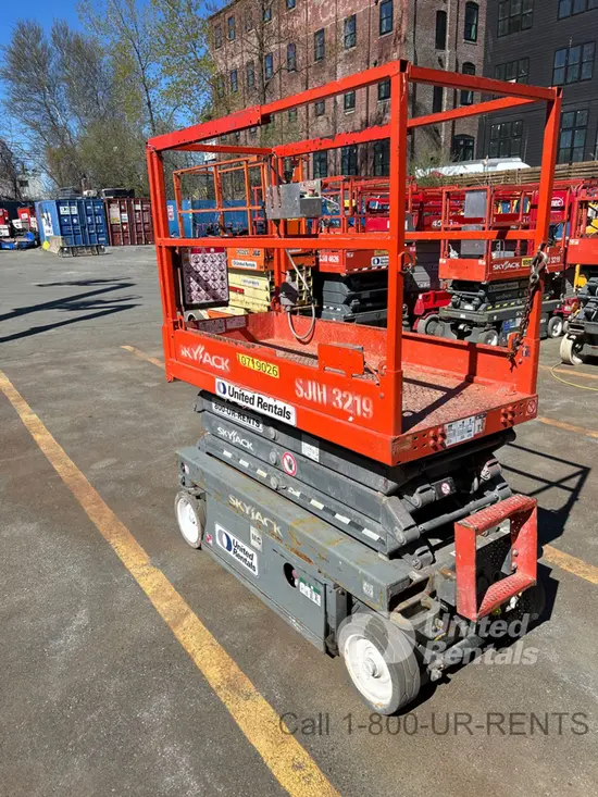 2018 Skyjack SJIII3219 Scissor Lift