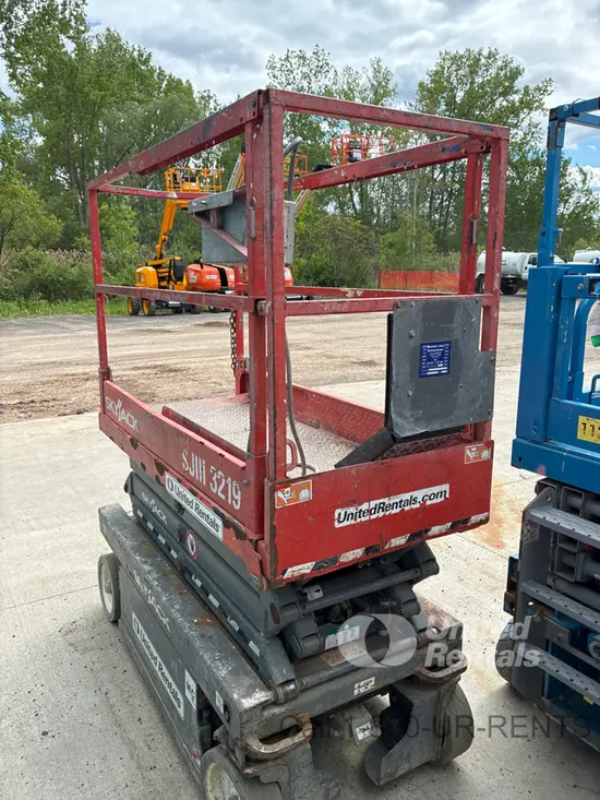 2018 Skyjack SJIII3219 Scissor Lift