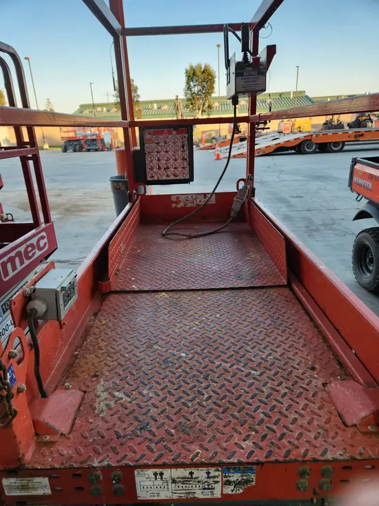2018 Skyjack SJIII3219 Scissor Lift