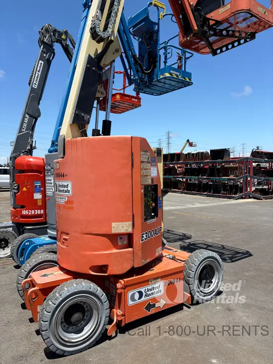 2018 JLG E300AJP Articulating Boom Lift