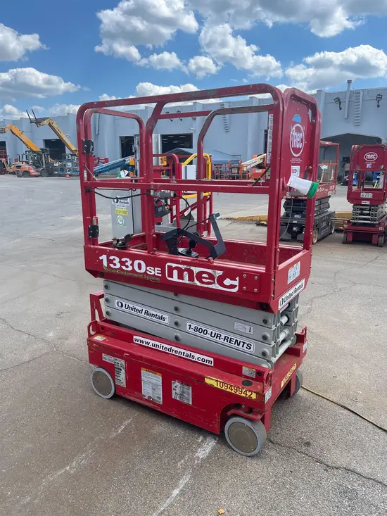 2019 MEC 1330SE Scissor Lift
