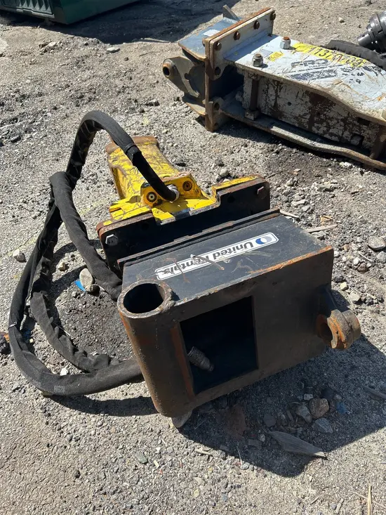 2021 Epiroc SB 452 Attachment