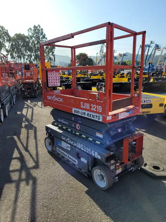 2016 Skyjack SJIII3219 Scissor Lift