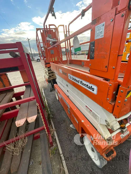 2019 Snorkel S3226E Scissor Lift