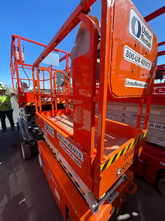 2019 Snorkel S3219E Scissor Lift