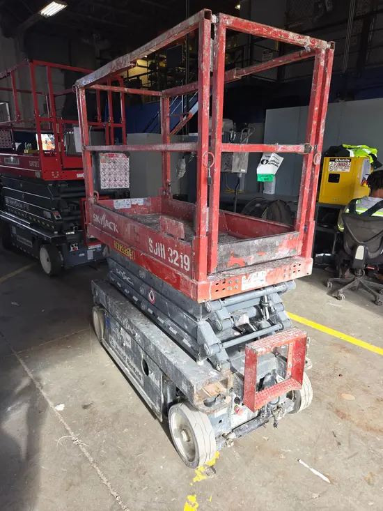 2018 Skyjack SJIII3219 Scissor Lift