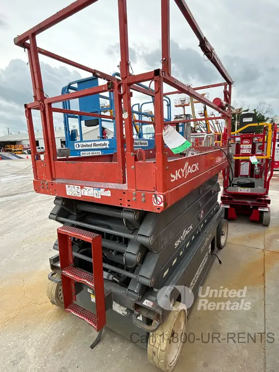 2017 Skyjack SJIII4632 Scissor Lift