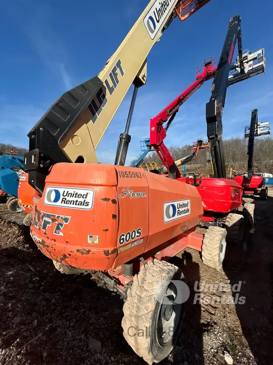 2017 JLG 600S Boom Lift