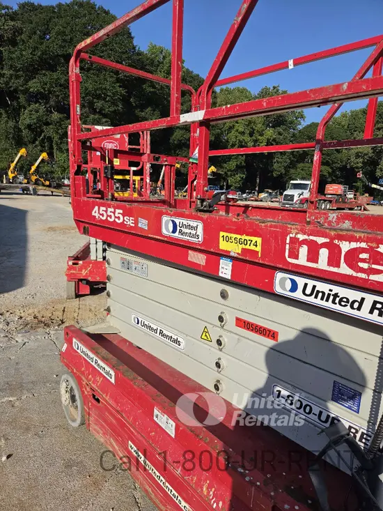 2017 MEC 4555SE Scissor Lift