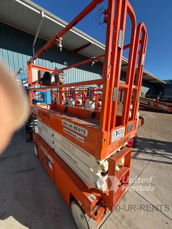 2019 Snorkel S3226E Scissor Lift