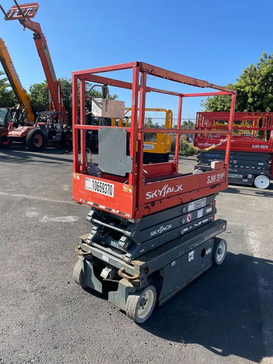 2017 Skyjack SJIII3219 Scissor Lift