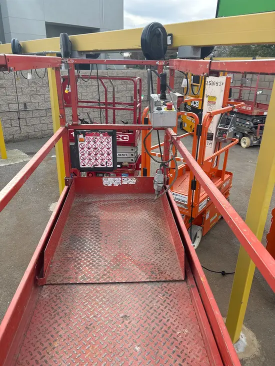2018 Skyjack SJIII3226 Scissor Lift