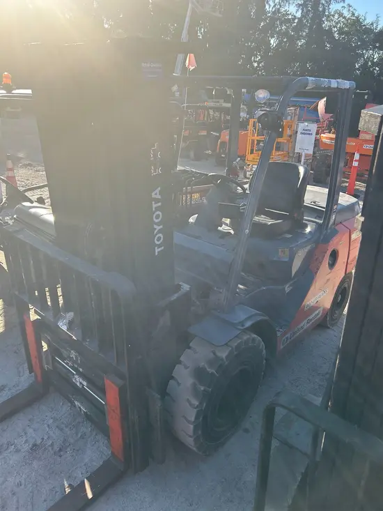 2021 Toyota 8FD45U Warehouse Forklift