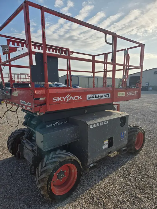 2019 Skyjack SJ6832RT Rough Terrain Scissor Lift