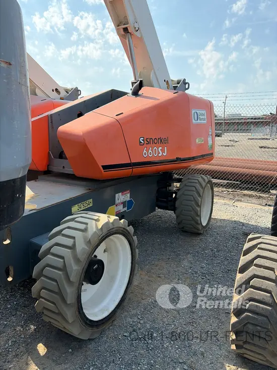 2020 Snorkel 660SJ Boom Lift