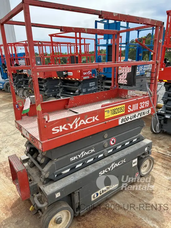 2018 Skyjack SJIII3219 Scissor Lift