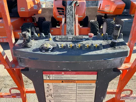 2017 JLG 600AJ Articulating Boom Lift