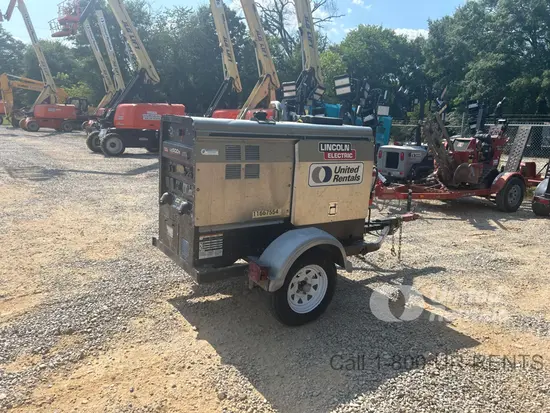 2023 Lincoln Electric LE500X Welder