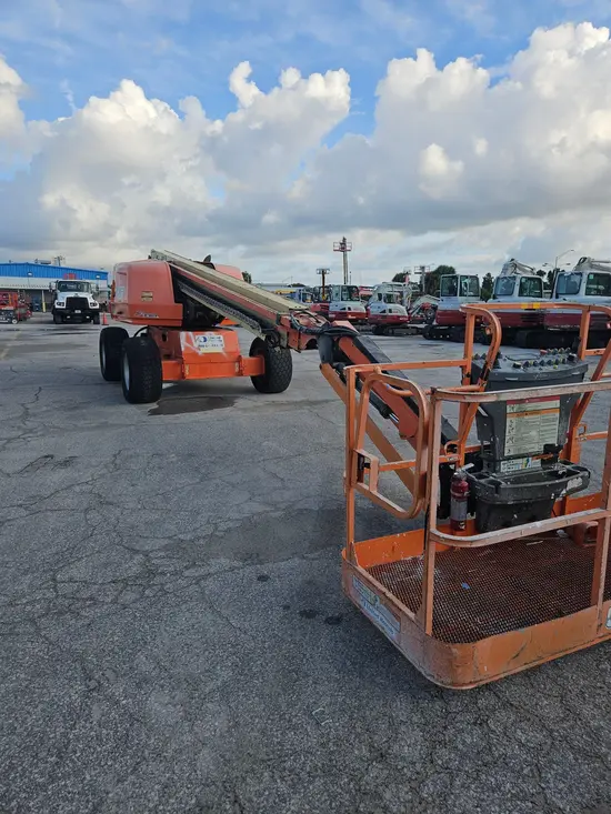 2019 JLG 660SJ Boom Lift