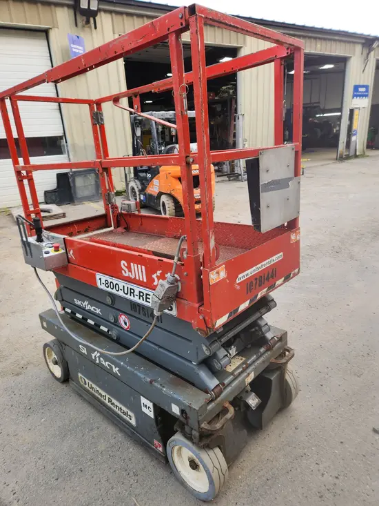 2018 Skyjack SJIII3219 Scissor Lift