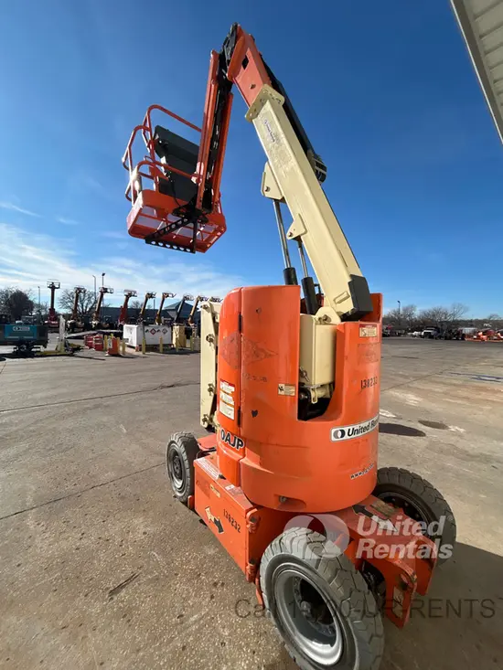 2014 JLG E300AJP Articulating Boom Lift