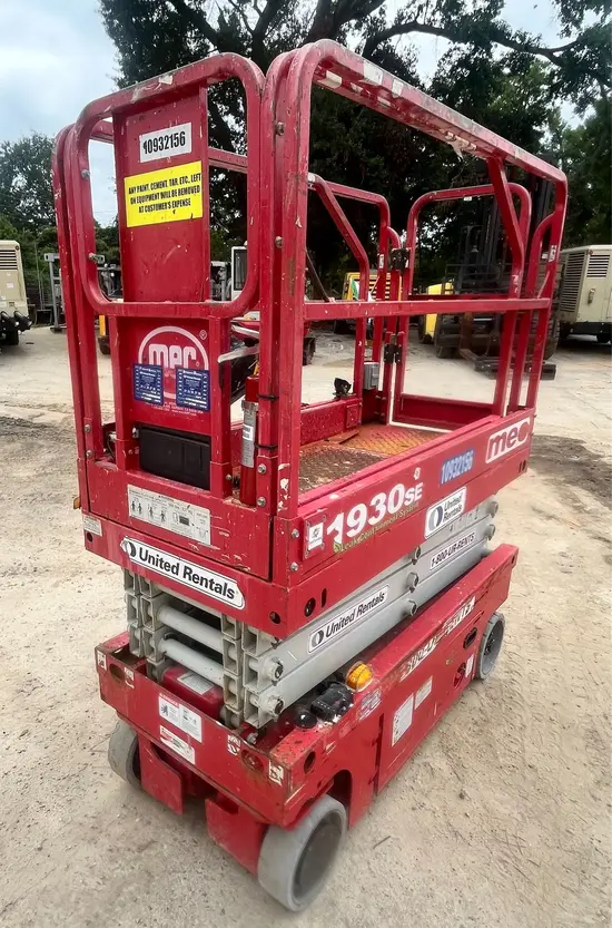 2019 MEC 1930SE Scissor Lift