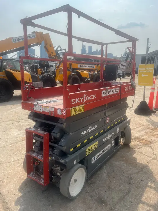 2019 Skyjack SJIII3226 Scissor Lift