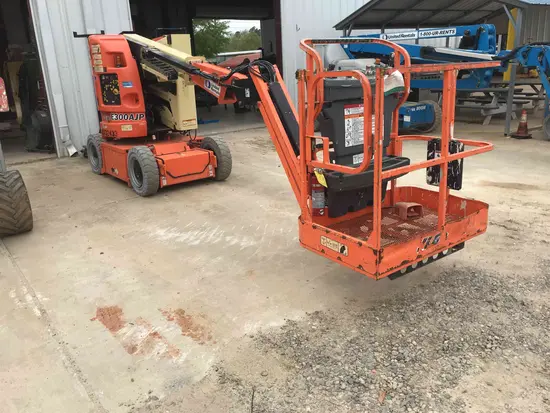 2013 JLG E300AJP Articulating Boom Lift