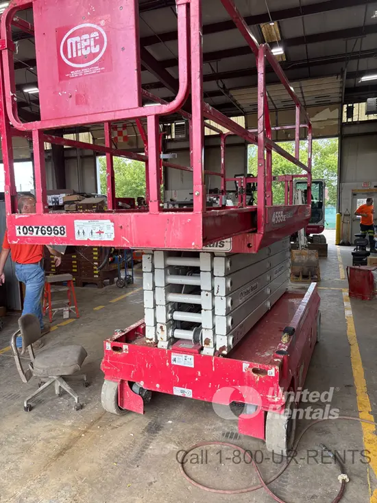 2019 MEC 4555SE Scissor Lift