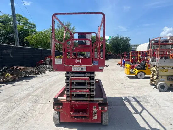 2017 MEC 3346SE Scissor Lift