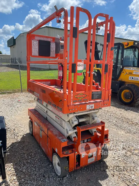 2021 Snorkel S3219E Scissor Lift