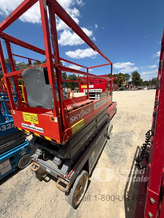 2018 Skyjack SJIII3226 Scissor Lift