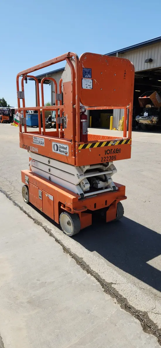 2019 Snorkel S3219E Scissor Lift