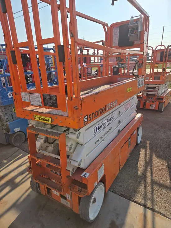 2019 Snorkel S3226E Scissor Lift