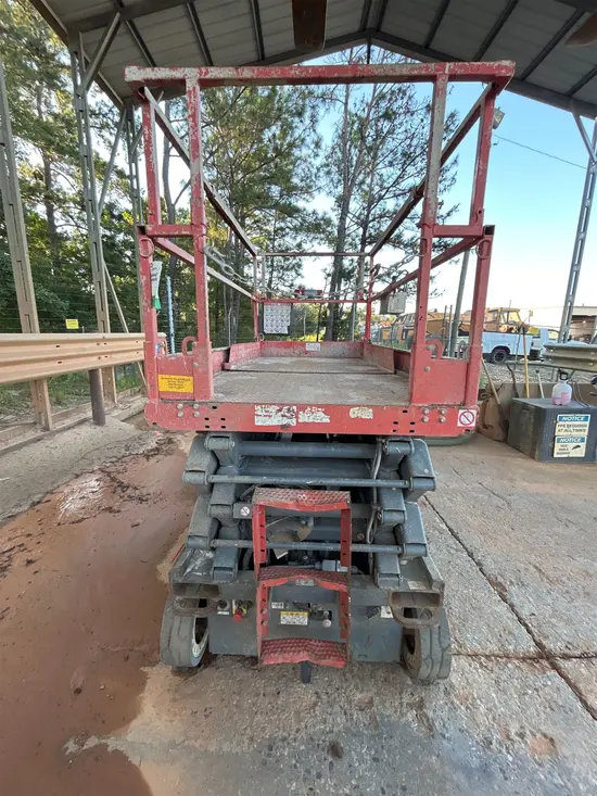 2017 Skyjack SJIII4632 Scissor Lift