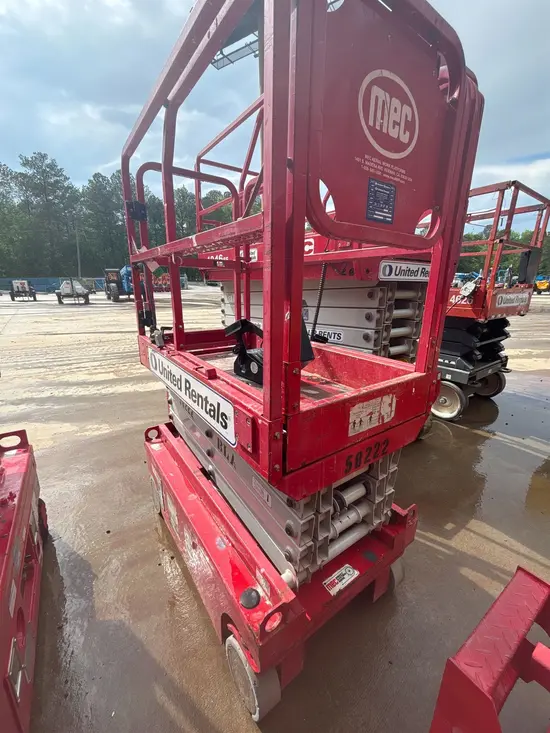 2018 MEC 1330SE Scissor Lift