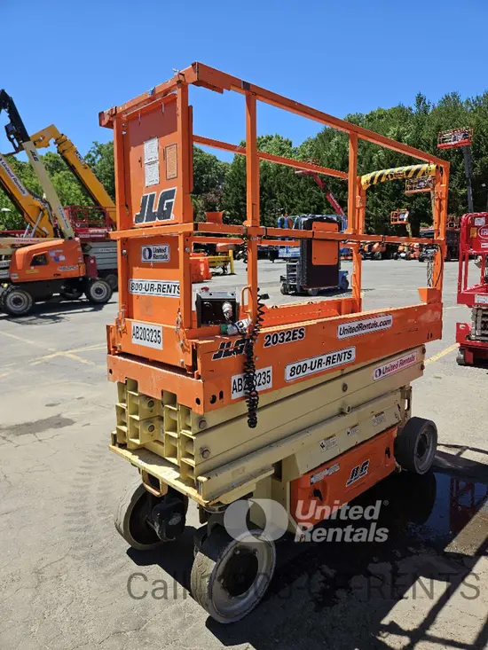 2018 JLG 2032ES Scissor Lift