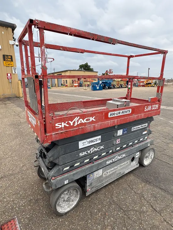 2019 Skyjack SJIII3226 Scissor Lift