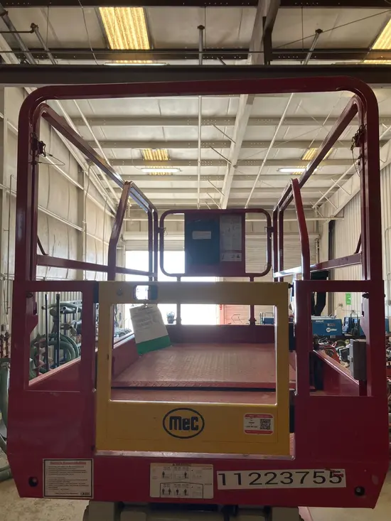 2021 MEC 4046SE Scissor Lift
