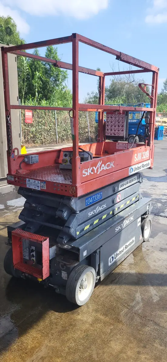 2016 Skyjack SJIII3219 Scissor Lift