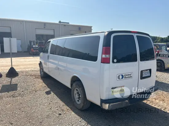 2017 Chevrolet E3500EXTLTGRWD Vehicle