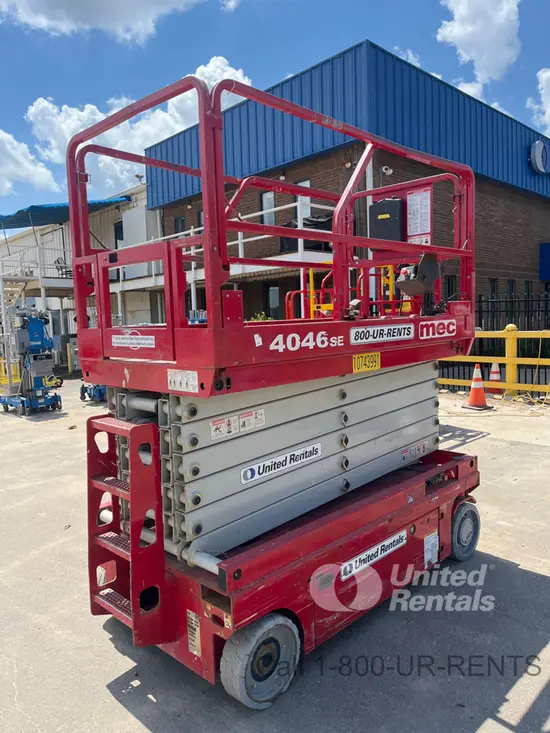 2018 MEC 4046SE Scissor Lift