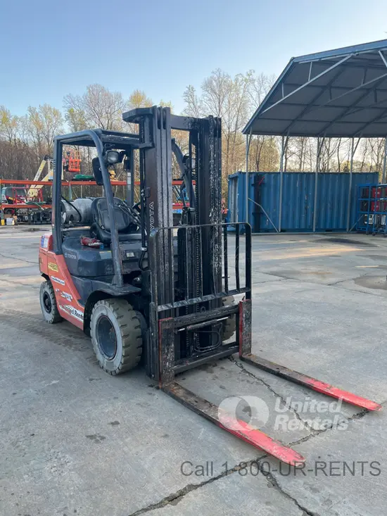 2020 Toyota 8FGU25 Forklift