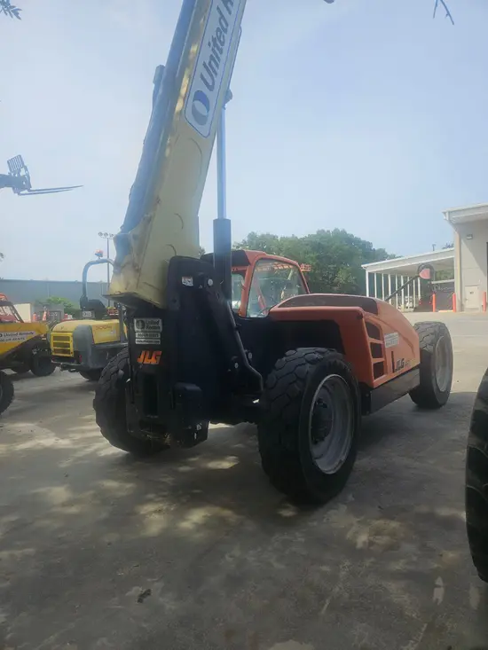 2017 JLG 642 Forklift