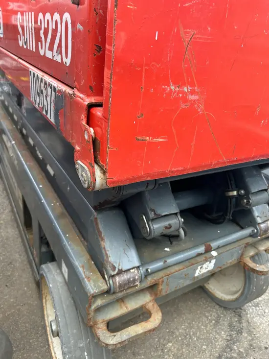2019 Skyjack SJIII3220 Scissor Lift